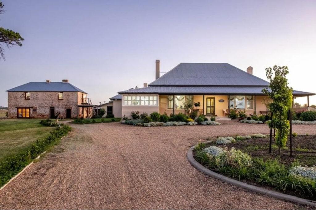 macquariefarm5