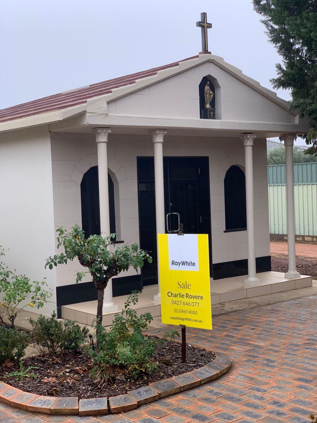 mausoleum-griffith-1