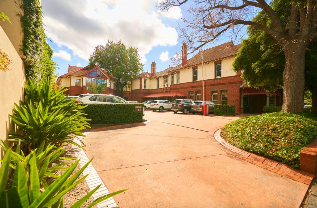 1 Clarendon Street, East Melbourne