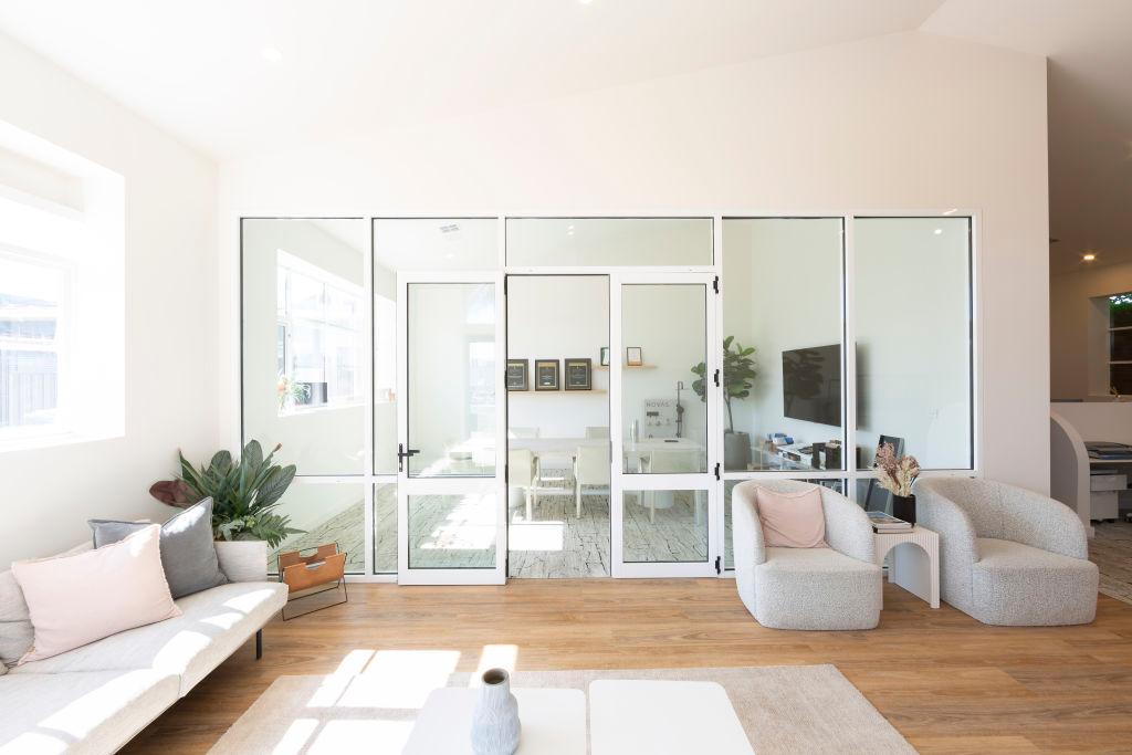 8 Geelong Street, Fyshwick