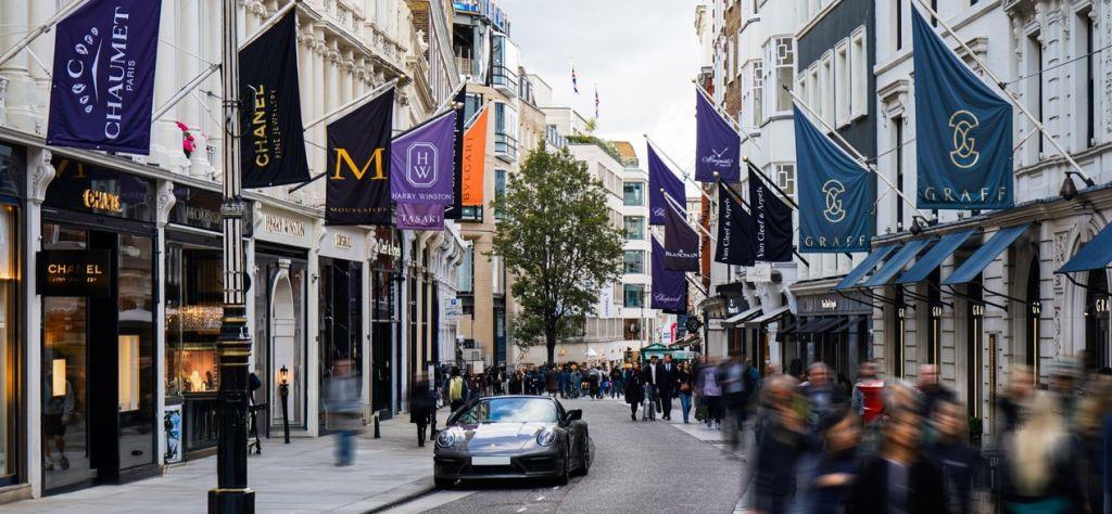 New_Bond_Street_London_lc9gcq