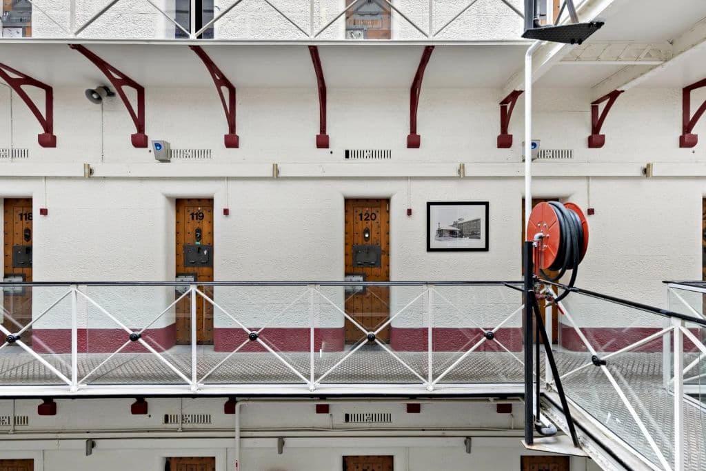 4120/4 Wardens Walk, Coburg