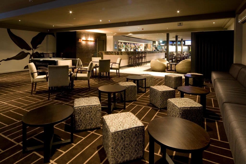 Pub, dining room
