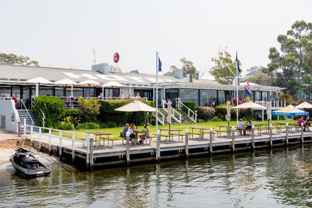 Domain_Bushfires_East_Gippsland_Metung_24_chrgii