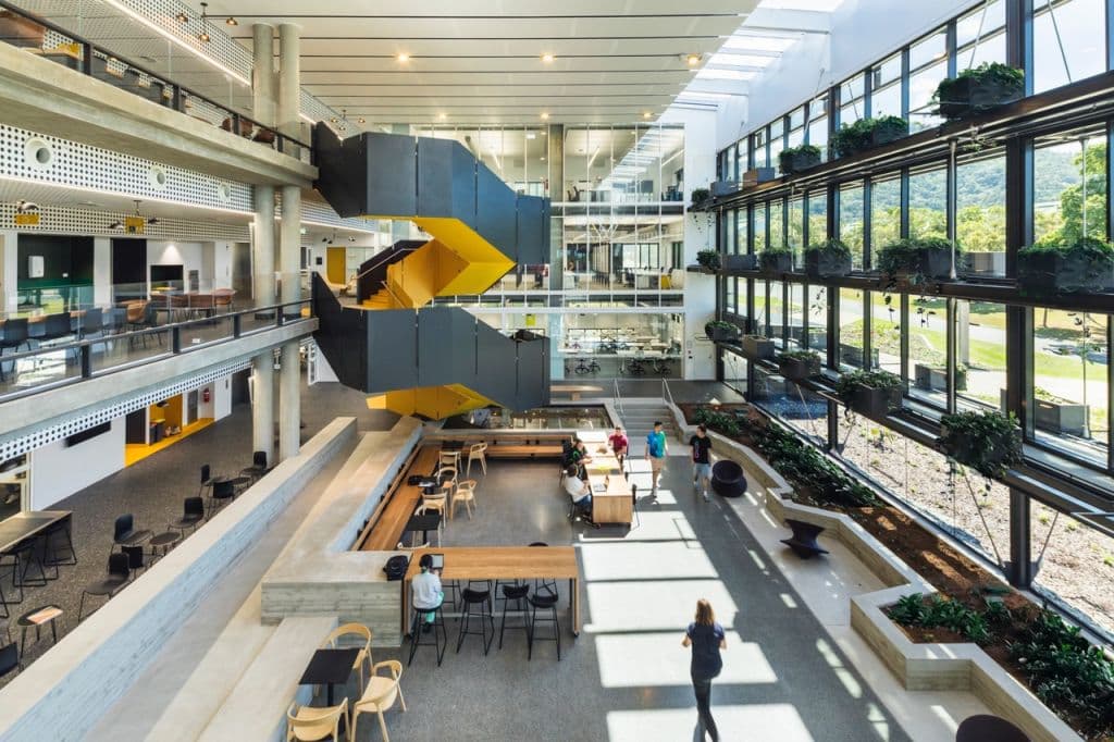 JCU_Ideas_Lab_by_Wilson_Architects_Andrew_Watson_2_agxdva