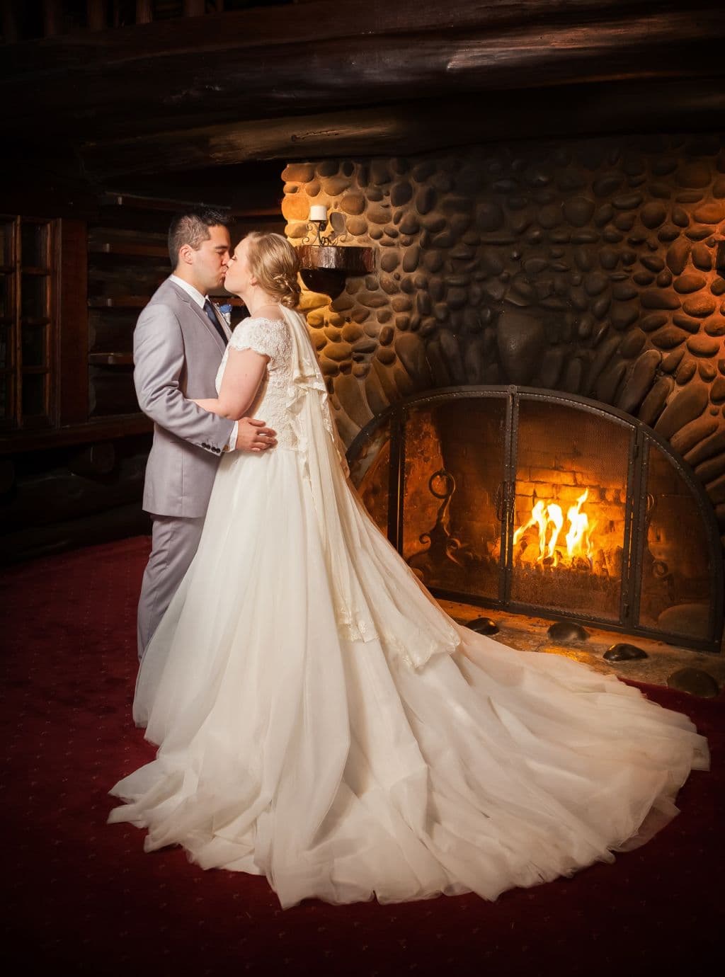 The_log_cabin_has_a_monumental_river_stone_chimney_breast_as_one_more_romantic_image_background._Photo_Amber_Williams._jbb4wi