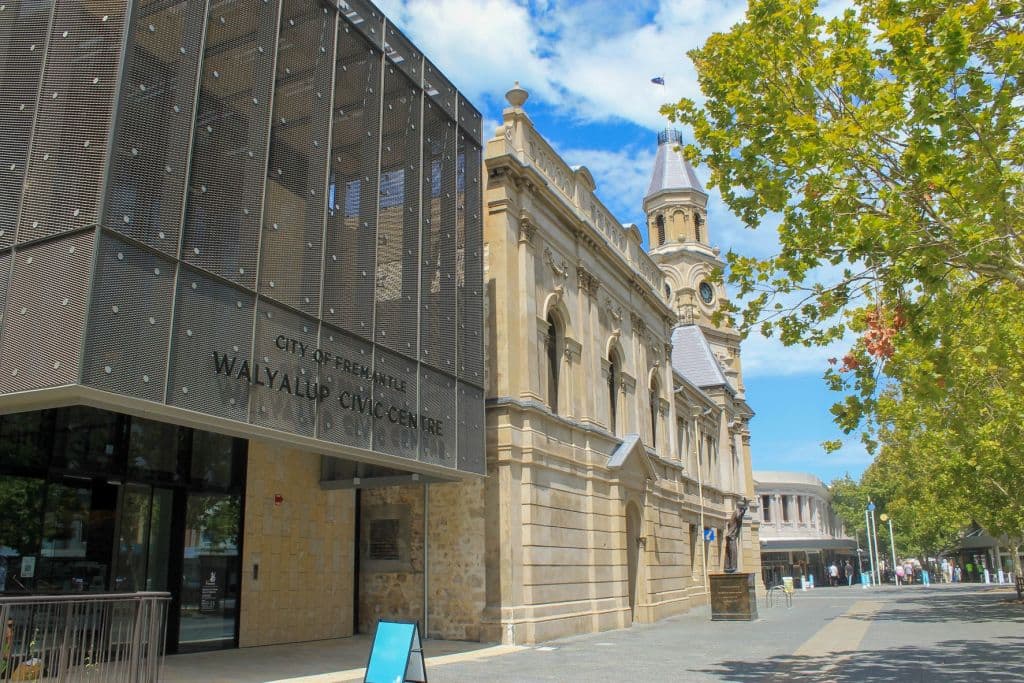 Next_to_the_main_2022_winner_is_the_Heritage_awarded_Freemantle_Town_Hall._Photo_Dinah_Mujati_d8njuo