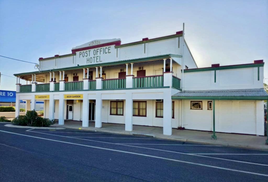 Post Office Hotel, 49 Sheaffe St, Cloncurry QLD 4824