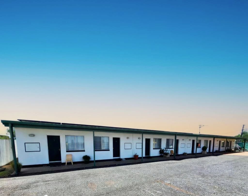 Post Office Hotel, 49 Sheaffe St, Cloncurry QLD 4824