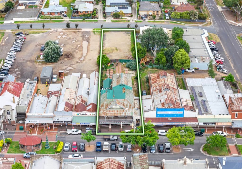 Heritage building, street