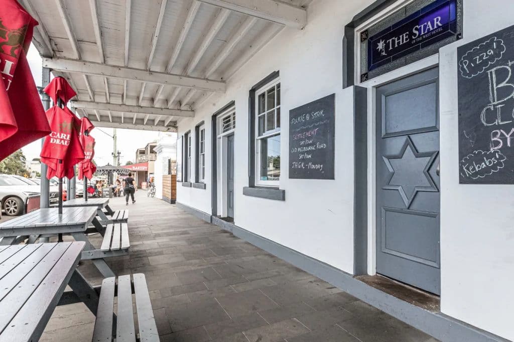 The entry to the pub on the ground floor.