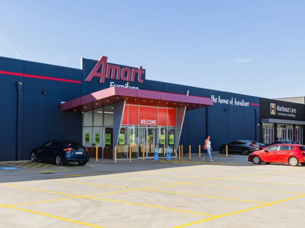 The hub includes Amart as its anchor-tenant, alongside further retail, office and hospitality space.