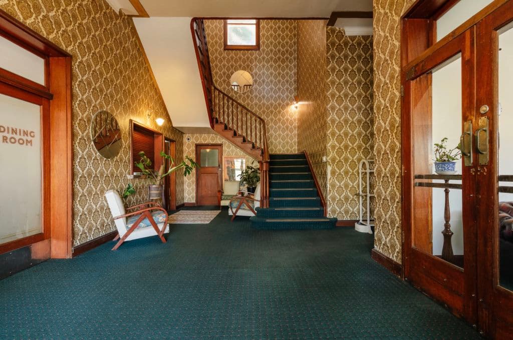 Hallway, entry, pub