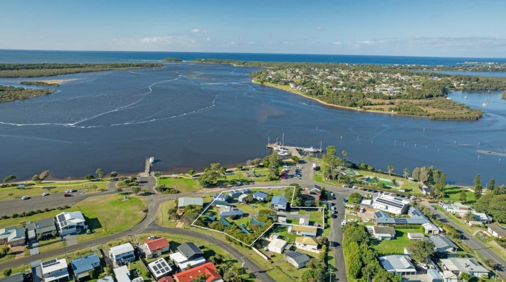 An aerial view of the waterfront location.