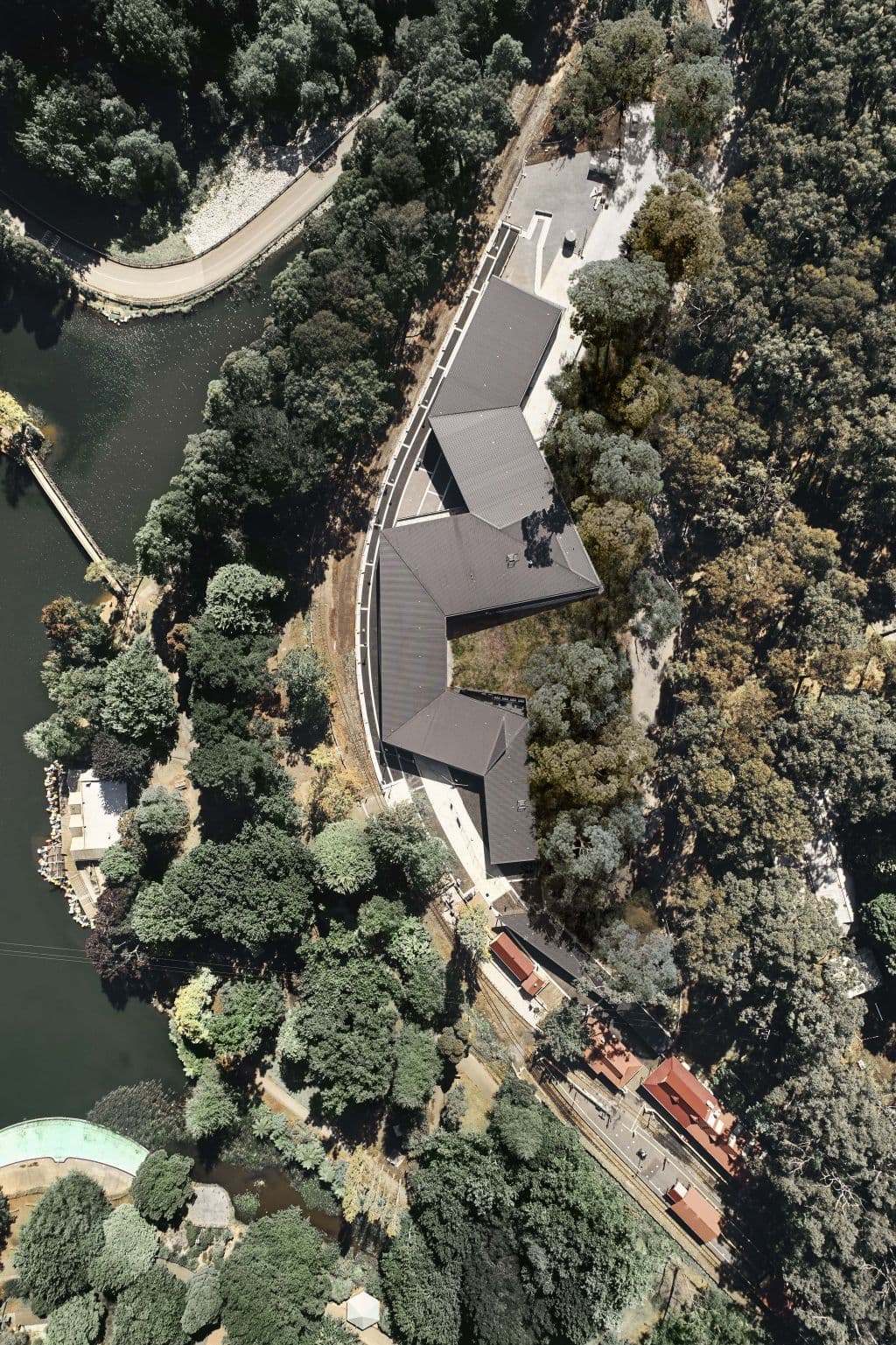 Underneath_this_fascinatingly_formatted_roofline_is_one_of_the_main_stations_for_VIctoria_s_beloved_Puffing_Billy._Photo_Peter_Bennetts_obgidm