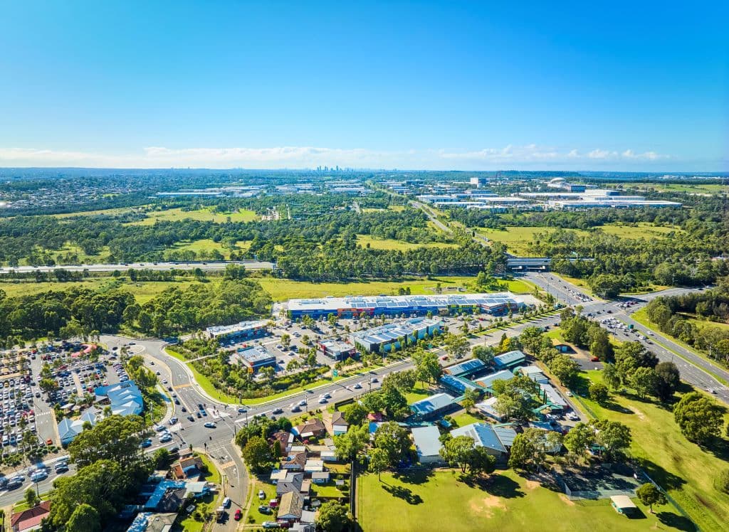 Eastern Creek Quarter was sold by Frasers Property Australia to Vicinity Centres $400 million in a transaction overseen by CBRE.
